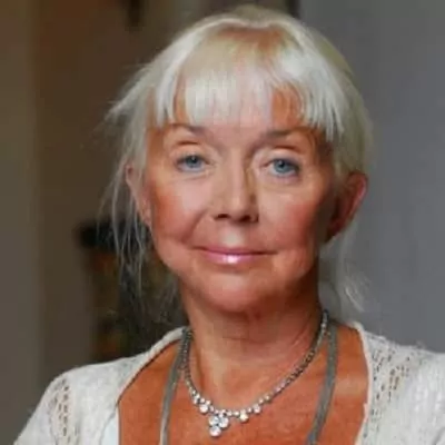 Sarah Kennedy