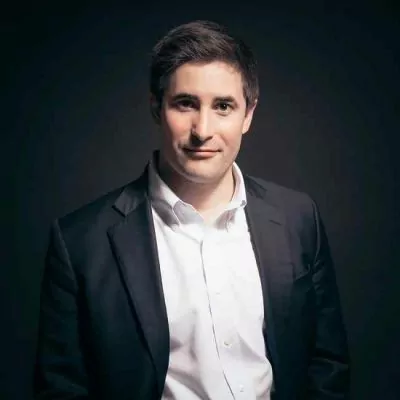 Jonathan Swan