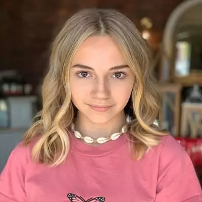 Kayla Davis