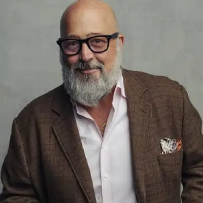 Andrew Zimmern