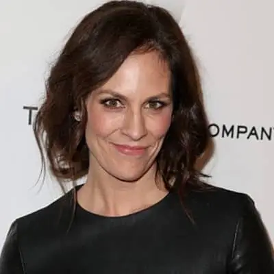 Annabeth Gish
