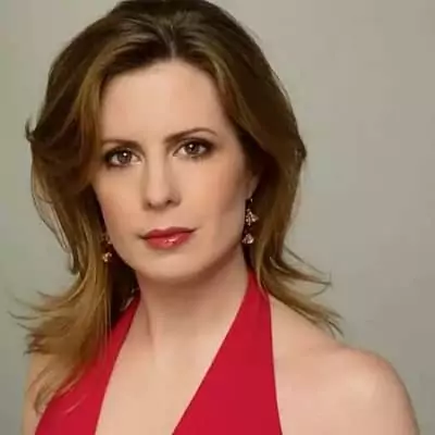 Victoria Scott D’Angelo