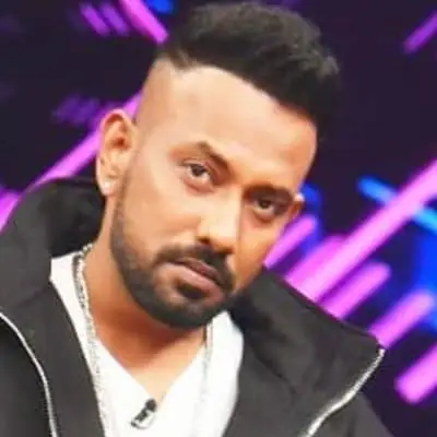 Dharmesh Yelande