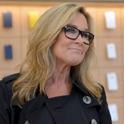 Angela Ahrendts