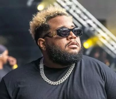  DJ Carnage