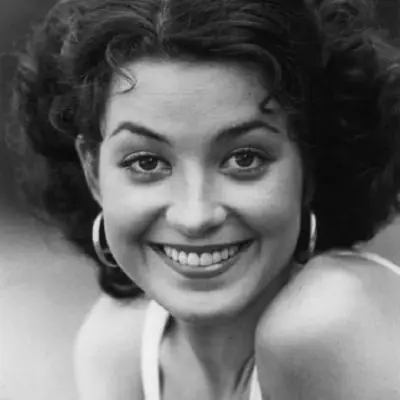 Annie Potts