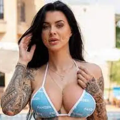 Dakota James