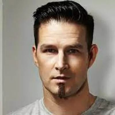  Darude