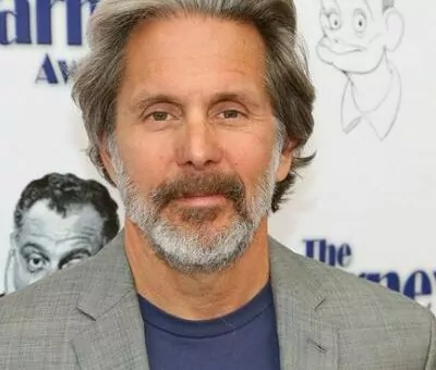 Gary Cole