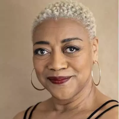 Karen Robinson