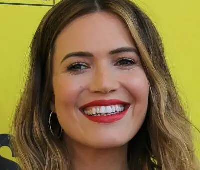  Mandy Moore