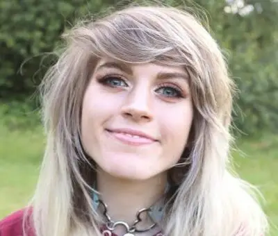  Marina Joyce