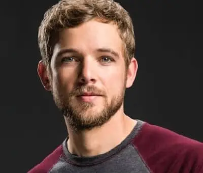 Max Thieriot