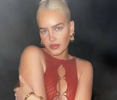Anne Marie