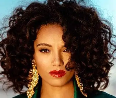 Maisie Richardson-Sellers