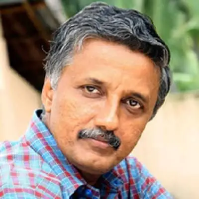 Santhivila Dinesh