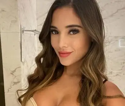 Angie Varona