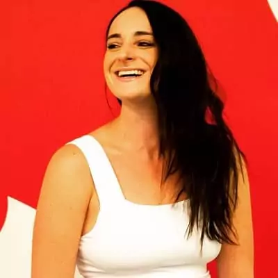 Lara Melanie Saget