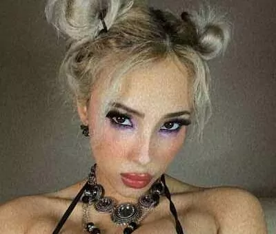 Lauren Pixie