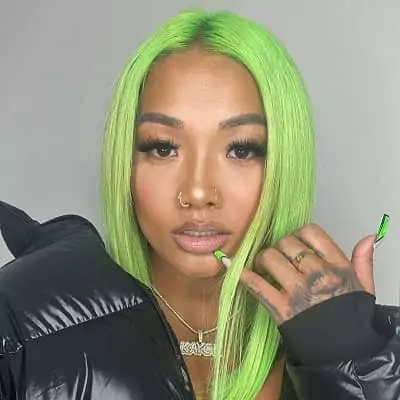 Kayce K.