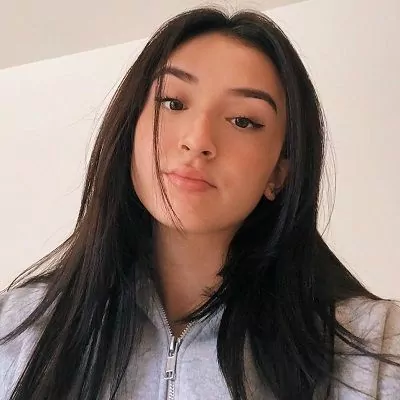Carina Natalie