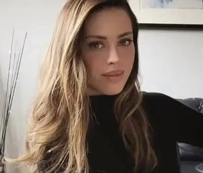 Alina De Almeida