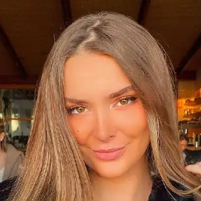 Emma Char