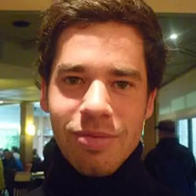 Victor Riu