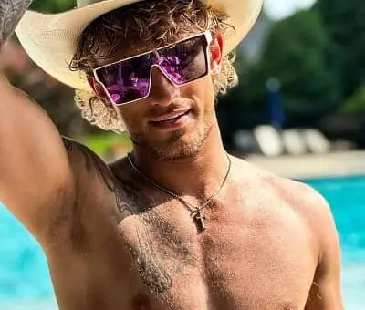 Carson Barry