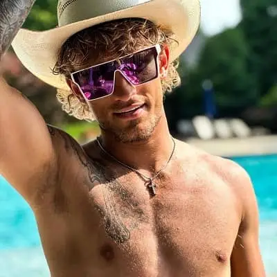 Carson Barry