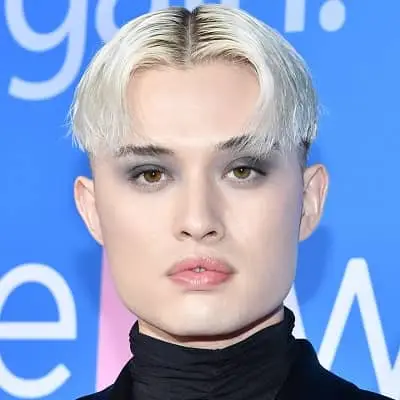 Chester Lockhart