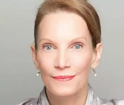 Evelyn Hart