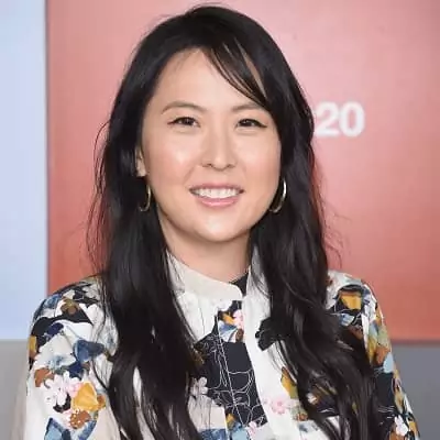 Laura Izumikawa