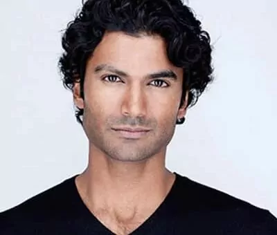 Sendhil Ramamurthy